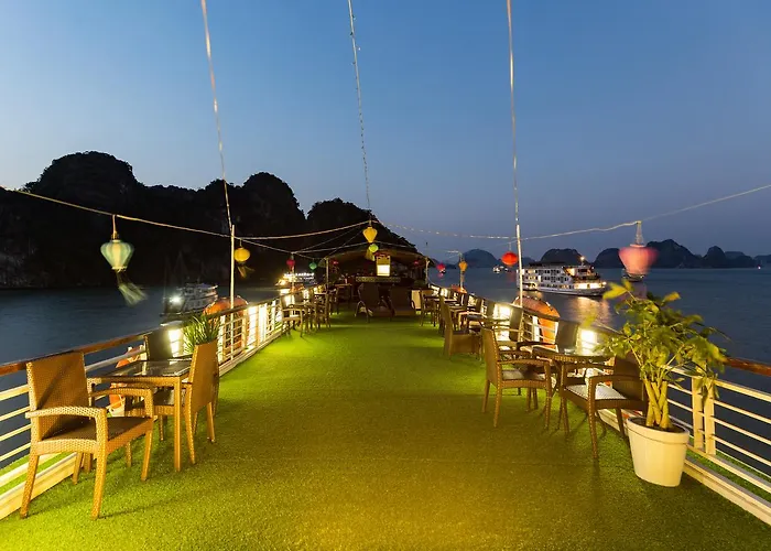Paloma Cruise 4* Ha Long