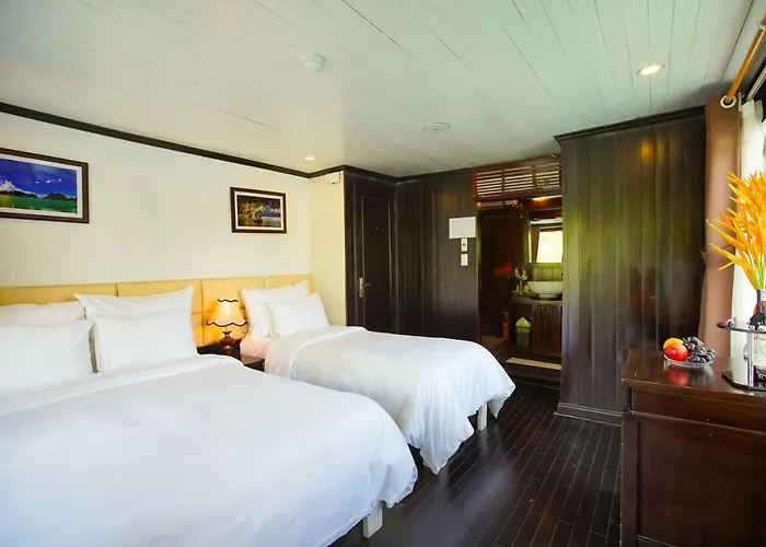Paloma Cruise 4* Ha Long